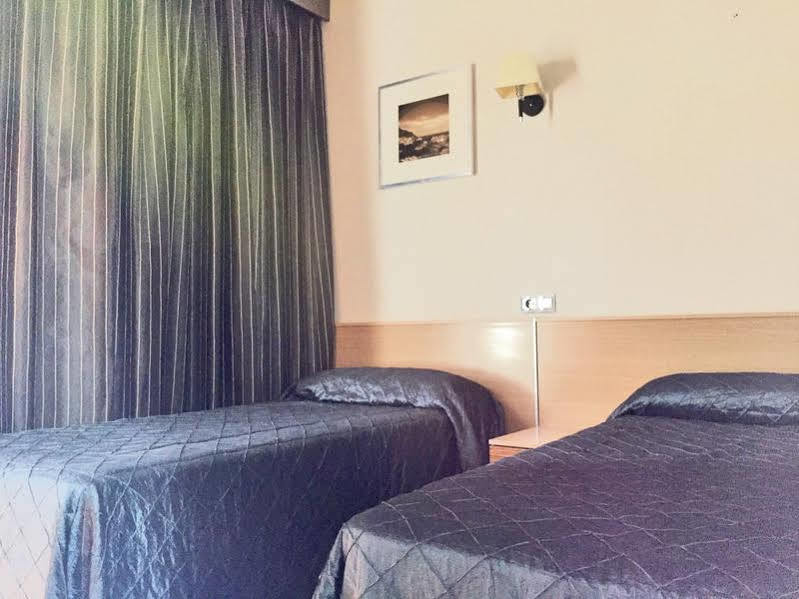 Dream Suites And Apartments Almeria Centro Bagian luar foto