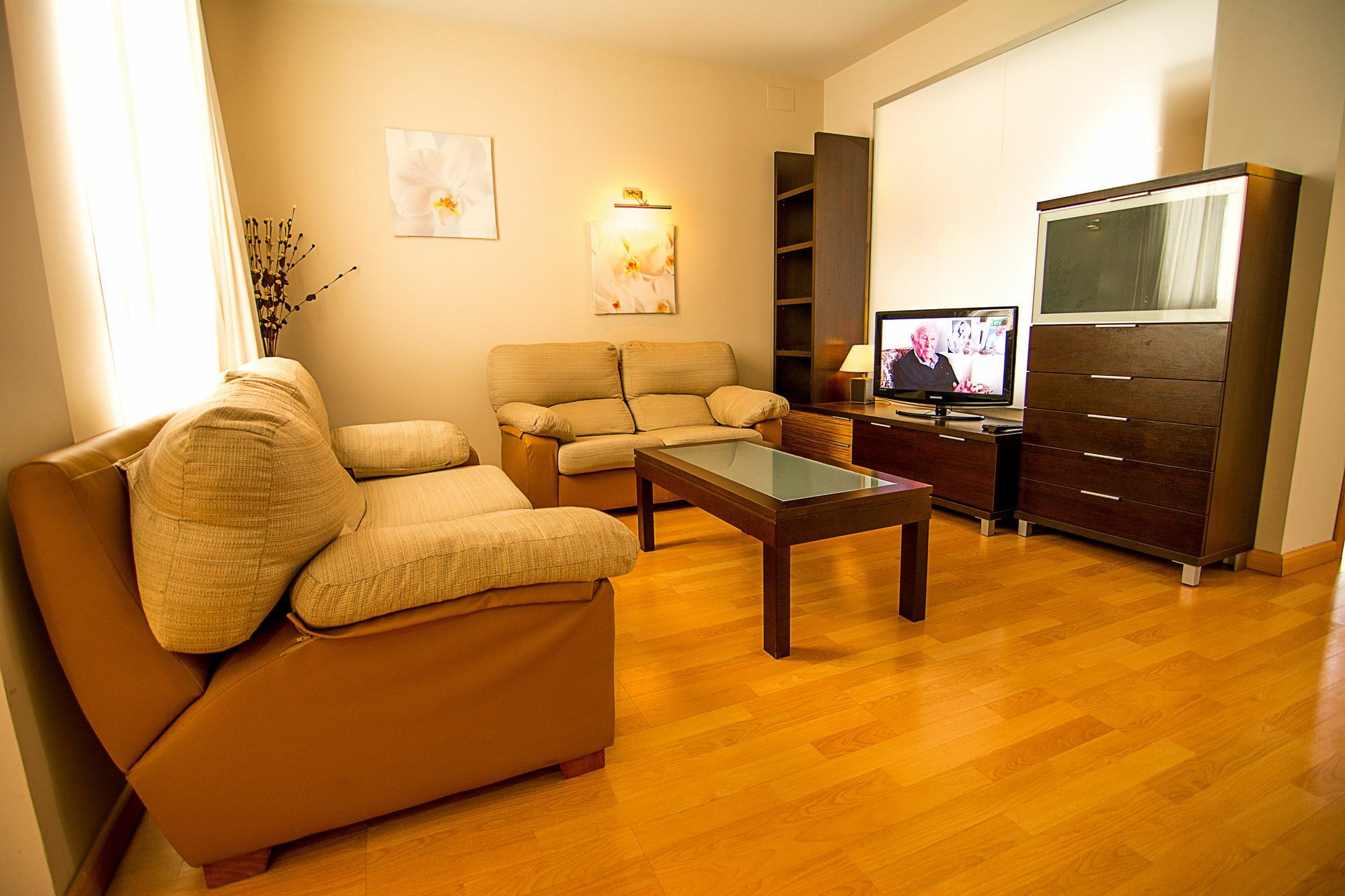 Dream Suites And Apartments Almeria Centro Bagian luar foto