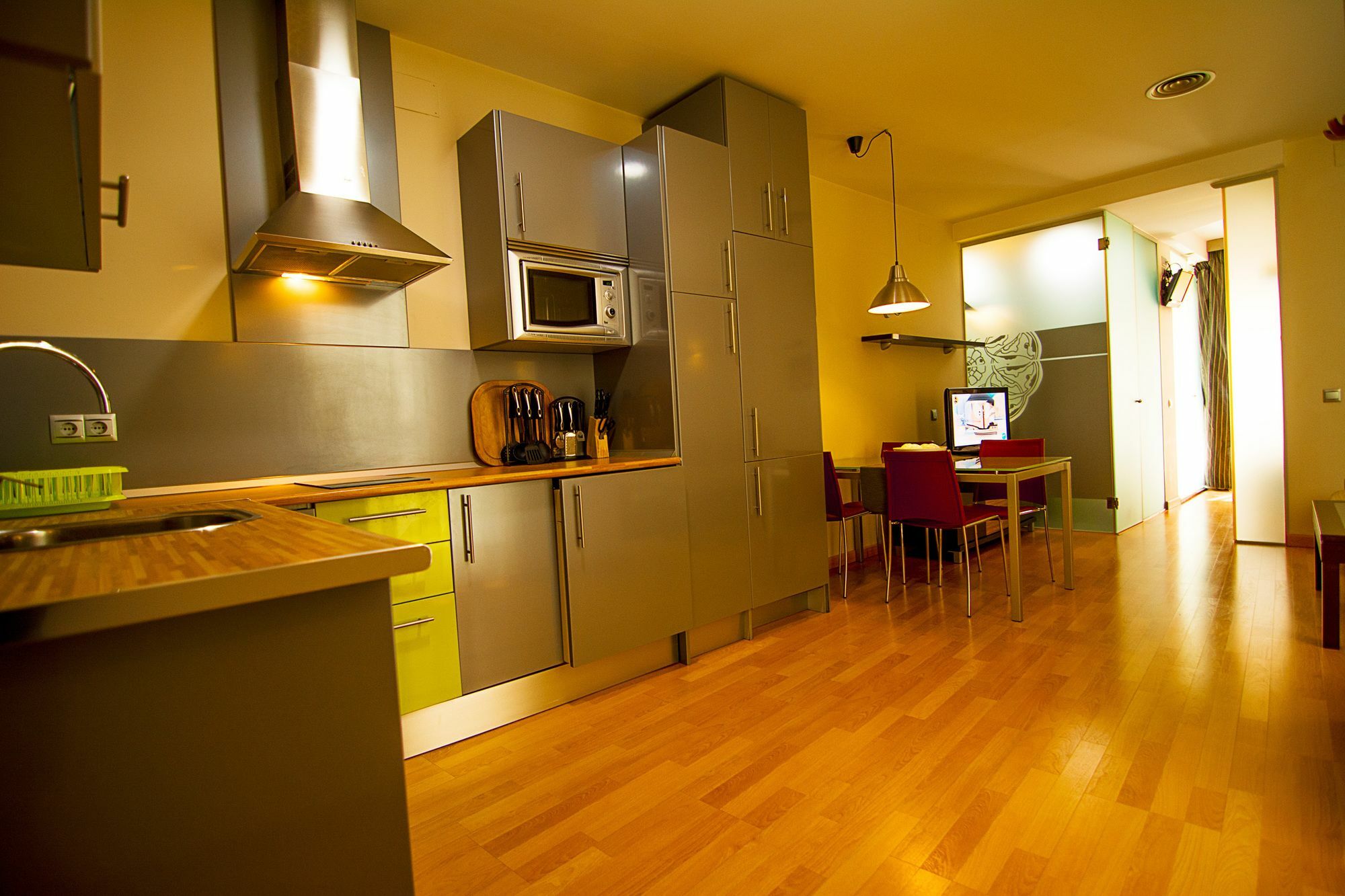 Dream Suites And Apartments Almeria Centro Bagian luar foto
