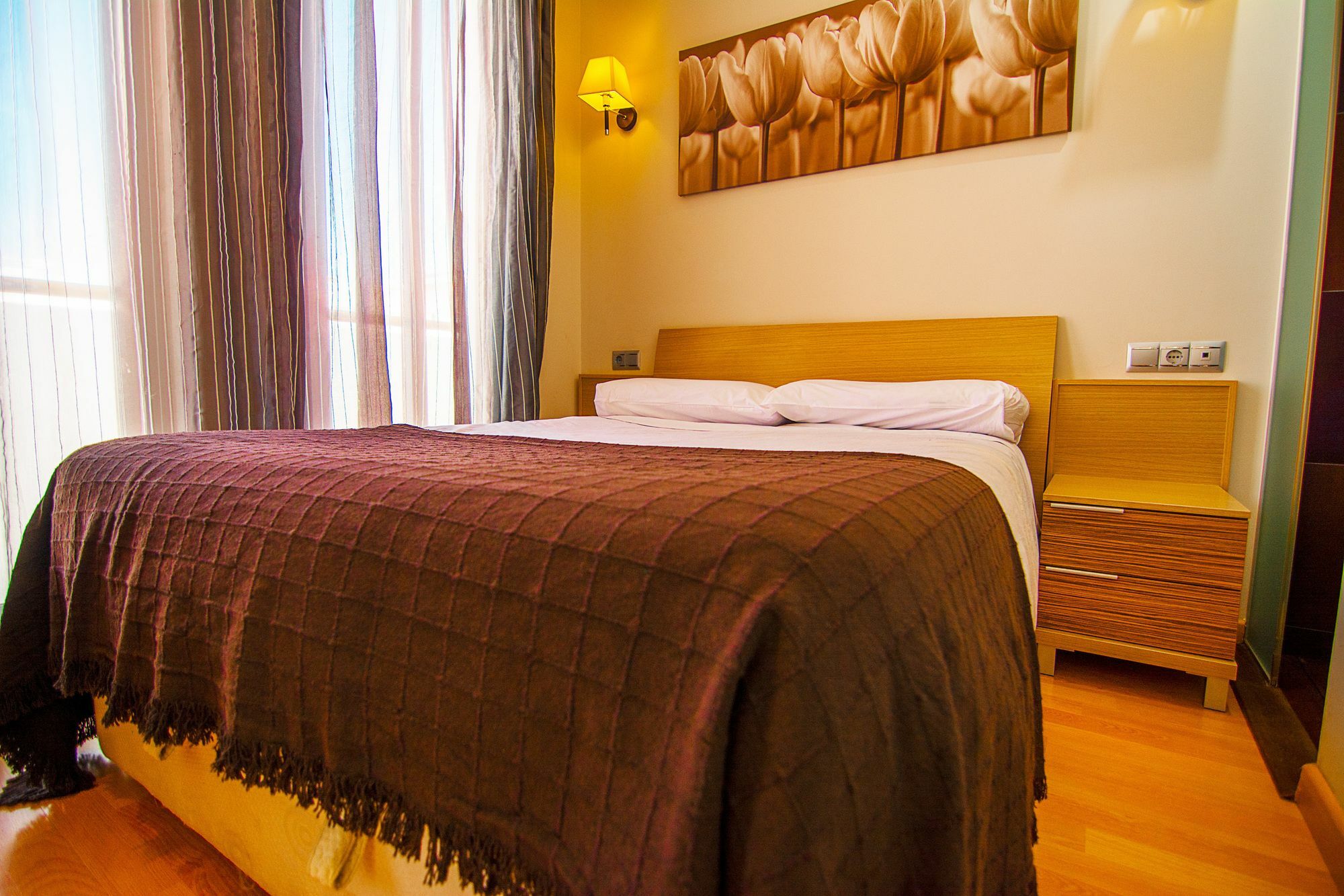Dream Suites And Apartments Almeria Centro Bagian luar foto